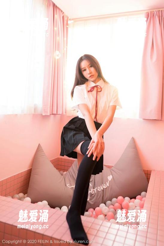 Feilin嗲囡囡-SiByl李思宁 Feilin嗲囡囡 - 从SiByl李思宁的私房礼服合集,看她如何把优雅玩得游刃有余!