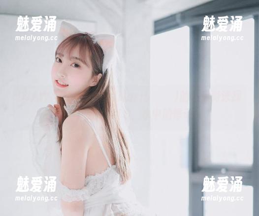 DJAWAPhoto：HaNari(하나리)的私房游泳探索——图包#13，水中的悸动。