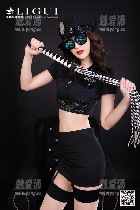Ligui丽柜-汐汐 Ligui丽柜 - 汐汐的贵足写真人生:图库里更有故事,单凭一张照片就能引发无数遐想!
