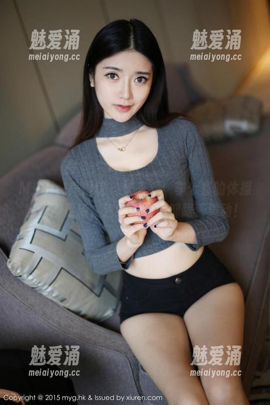 MyGirl美媛馆 - 快来看！李七喜的体操服套图更新，连我这颗心都跟着波动！