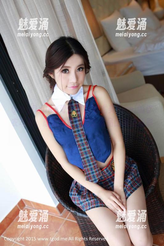 QingDouKe青豆客-尤美Yumi QingDouKe青豆客 - 看尤美Yumi的皮衣写真,感觉网盘里的艺术品比我还精彩!