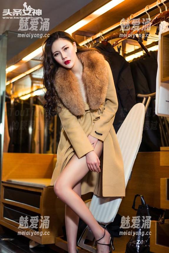 TouTiao头条女神-松果儿 TouTiao头条女神 - 别眨眼!松果儿夏天的原图福利,眼神要跟上哦,不然就错过了