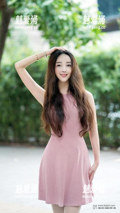 TuiGirl推女郎 - 灰丝图鉴——嘉宝贝儿，这下载后你会发现……真是有趣。