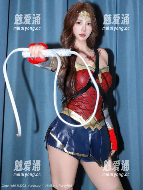 Xiuren秀人网-李可可 Xiuren秀人网 - 最新图包:何谓油亮?李可可告诉你,绝对不是简单!