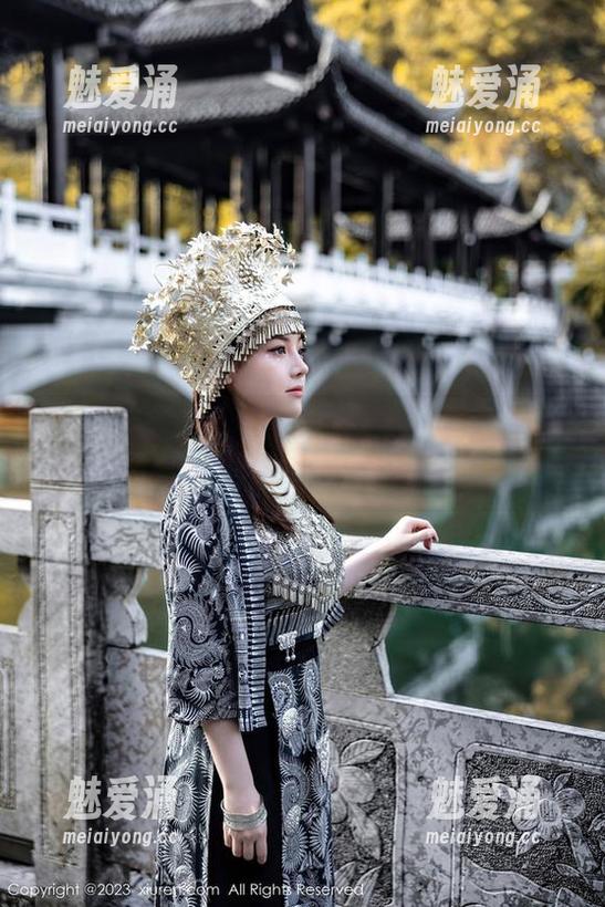 Xiuren秀人网 - 今天的更新是绯月樱的奶牛写真，突然想起了小时候的牛奶冰淇淋…