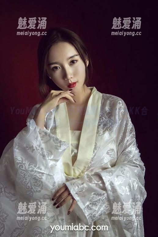 YouMi尤蜜荟-小KK YouMi尤蜜荟 - 不只是教室——小KK合集新更新,来一场视觉的探险