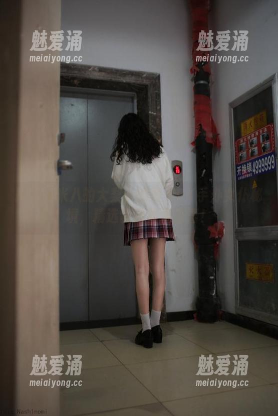 探寻一米八的大梨子的黑贞GK手办女仆秘境，精选套图充满惊喜！