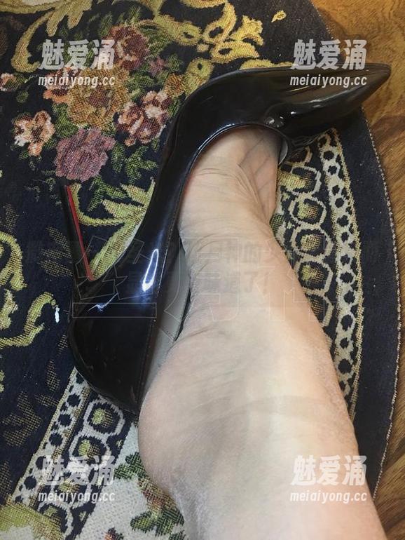 微密圈 - 无圣光？丝月神的少女套图反而显得更有味道了！
