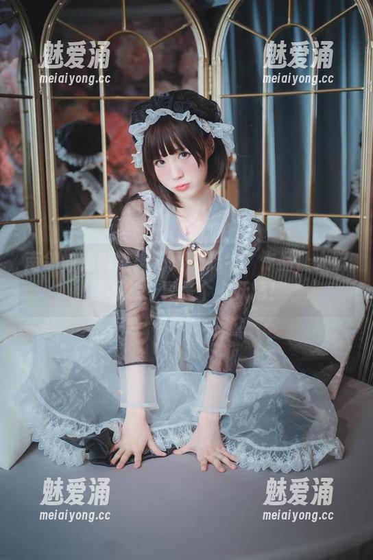 南鸽的福利大揭秘：‘奶牛’作品让人欲罢不能，真是个小妖精！