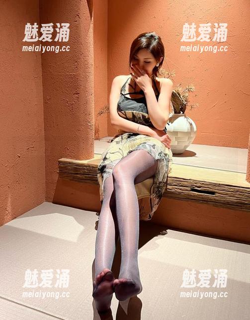 周妍希 微密圈 - 周妍希作品集:热辣奔放之旅,准备好被惊艳到了吗?