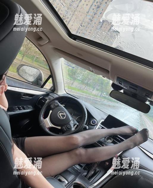 微密圈 - 从黑到白，宝儿茹171的作品集分享，色彩之间的奇妙舞蹈