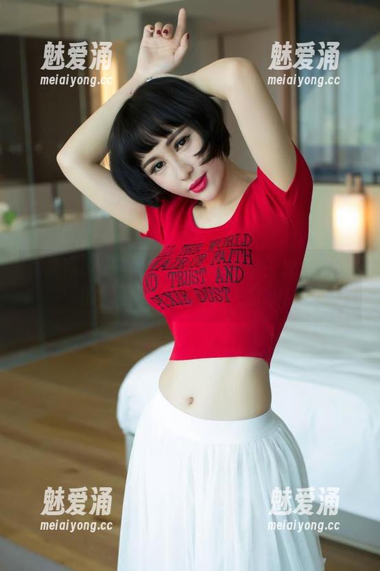 尤果网 - 想知道温鈊怡的秘密？来瞧瞧她的图包，原图带你入密境！