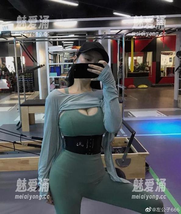 微密圈 - 左公子666视频—第一部分：私房写真背后的那些趣事和小插曲！