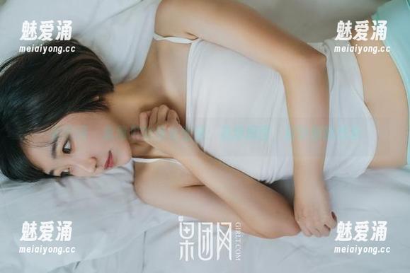 果团网-莫雅淇 果团网 - 莫雅淇的修女生活:最新原图,反转你的想象