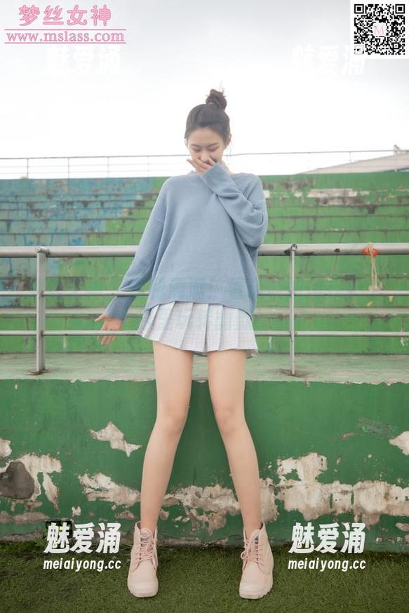 梦丝女神 - 福利满满！看璇璇如何在护士服里玩转幽默！