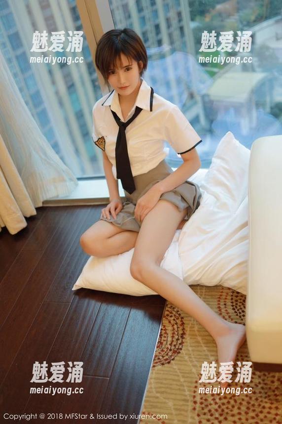 模范学院-李雅柔182CM 模范学院 - 李雅柔182CM兔女郎新作图集更新,单身狗们准备好被虐了吗?