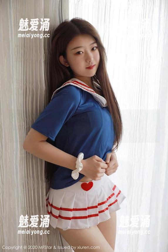 模范学院 - 桃小兔yolanda&豹纹：下载一个，拥抱两个视觉的狂欢！