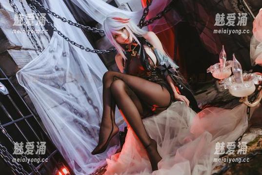 清水由乃少女图集更新，这次的造型真的是让我心里蹦出几朵花来！