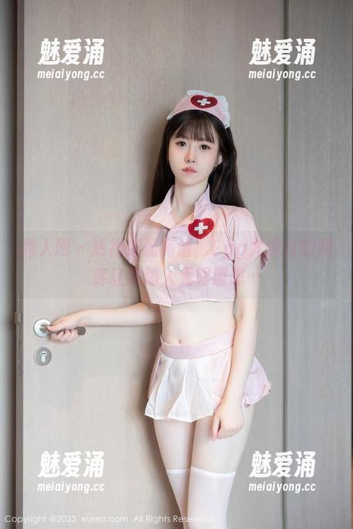 秀人网 - 短裙搭配高清，Egg尤妮丝的图库让我陷入无限遐想…
