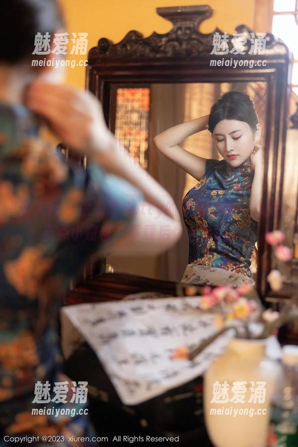 秀人网-徐莉芝Botty 秀人网 - 徐莉芝Botty的旗袍全集,心里有点小窃喜,下载后你会感谢我!