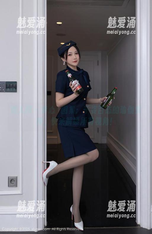 秀人网 - 梦心玥图集：千姿百态的瑜伽女神，快来解锁所有视角！