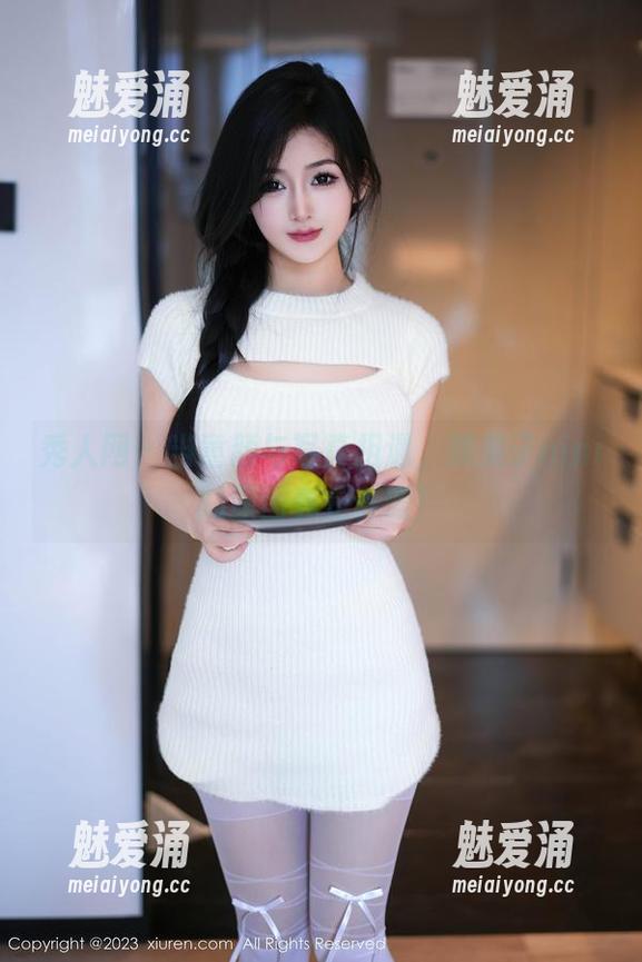 秀人网 - 当童颜与写真相遇，糯美子nini的原图真是养眼！