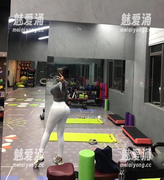 童小芯 微密圈 - 童小芯的校服写真,网盘里无法删除的青春印记。
