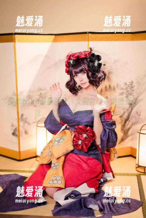 菌烨tako最新图包，大胆尝试黑贞德兔女郎，真是个另类的组合！