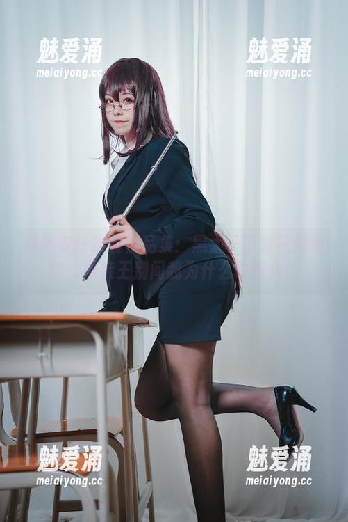 精选蜜汁猫裘作品集：黑太子丁香花般娇艳，黑亲王别问我为什么跌跟头！