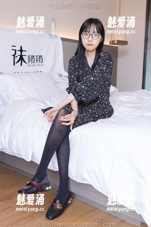 袜啵啵 - 这不是雪糕，是高跟凉鞋上的时尚雪花！最新美图都在这！
