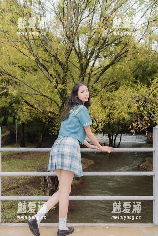 西呱呀呀呀的瑜伽写真：我快要忘记呼吸了！