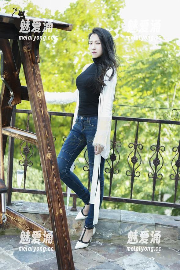 轰趴猫 - 陈雅漫女友：超真实写真图集，瞧这气质，分分钟打破你的想象力