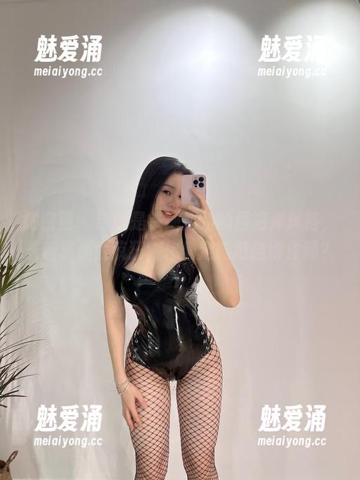 微密圈 - 这就是铁锤姐姐的西海岸风格，最新资源太疯狂，你确定能抵挡得住吗？