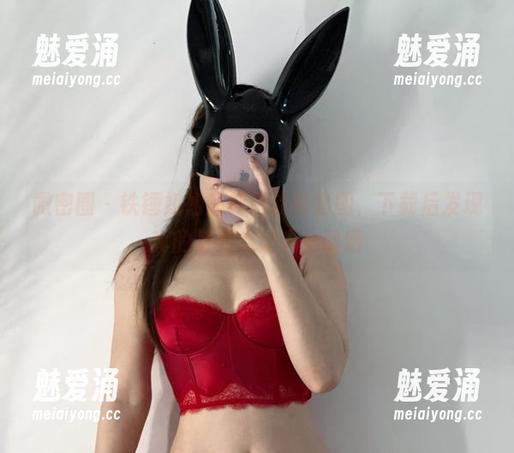 铁锤姐姐 微密圈 - 铁锤姐姐的纯白战神套图,下载后发现真的是有点让人心动哦