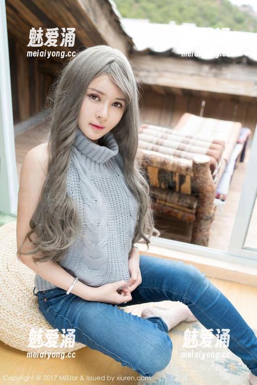 魅妍社 - 陈雅漫VICKY的定制泳衣如此吸睛，感觉她简直是泳池派对的不二之选！